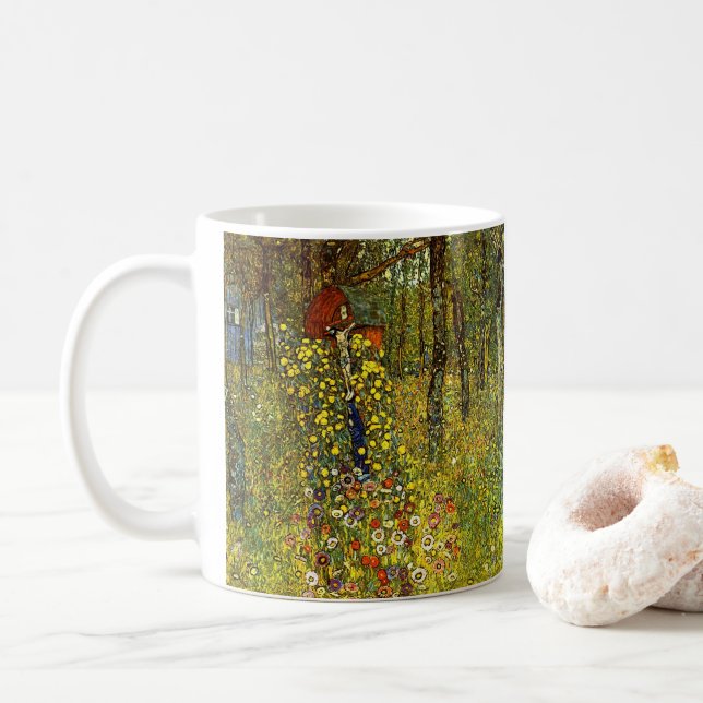 Farm Garden med Crucifix av Gustav Klimt Kaffemugg (Med munk)