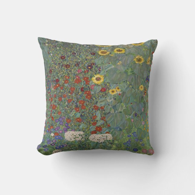 Farm Garden med solblommor av Gustav Klimt Kudde (Framsida)