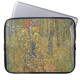 Farm Garden With Crucifix (av Gustav Klimt) Laptop Fodral