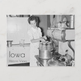 Farm Woman Cooking Vykort