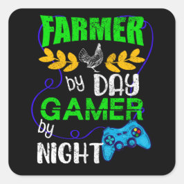 Farmer by Day Gamer by Night Fyrkantigt Klistermärke