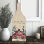 Farmhouse Land Winter<br><div class="desc">Den här styckningsskivan har en mysigt land-lada och en grön träd-design på en neutralt beige bakgrund. Anpassa enkelt den här styrelsen med hjälp av anpassningsfunktionen. Perfekt för bröllopsgåvor,  par första julklapp eller husvärme.</div>