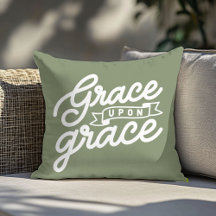Farmhouse Olivgrön Grace Kristallin Kastkudde