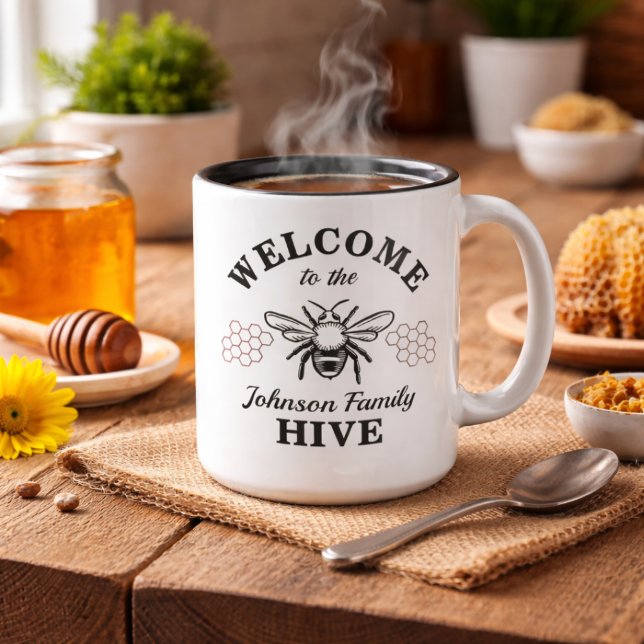 Farmhouse Välkommen till vår bikupa kaffemugg (Skapare uppladdad)