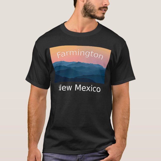 Farmington New mexico Mountain sunset hometown T Shirt (Framsida)
