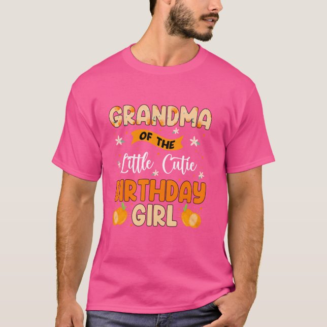 Farmor av den lilla Cutie Birthday Girl Sweet on T Shirt (Framsida)