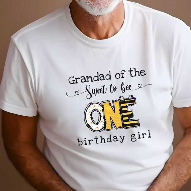 Farmor av den så söta att vara en födelsedag t shirt (Skapare uppladdad)
