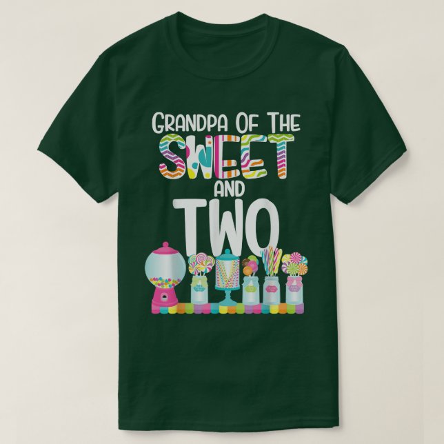 Farmor av sötaren och två godis på födelsedagslapp t shirt (Design framsida)
