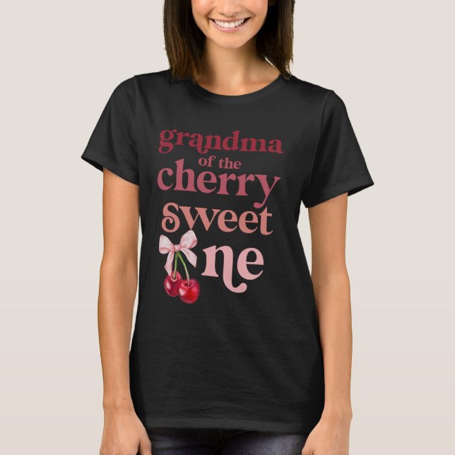 Farmor från Cherry Sweet One Coquette First Bir T Shirt (Framsida)