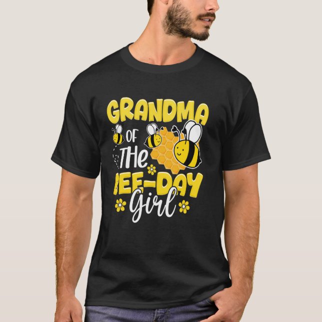 Farmor från Födelsedagsfesten Bee Day Girl Bee Lov T Shirt (Framsida)