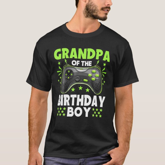 Farmor från födelsedagspojken som matchar videospe t shirt (Framsida)