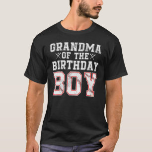 Farmor i födelsedagspojkens baskebollspelare t shirt