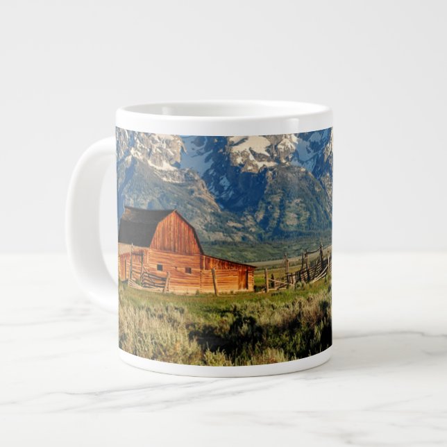 Farms | Barn Shadowed by Snow Capped Mountains Jumbo Mugg (Framsida vänster)