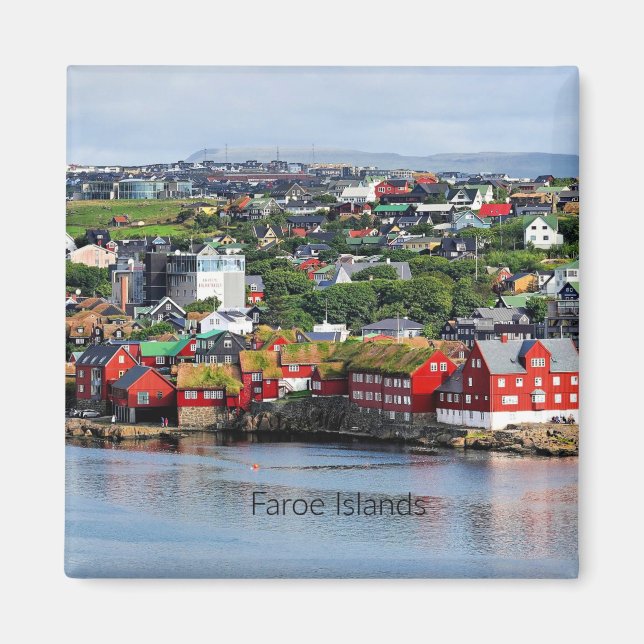 Färöarna, panoramisk syn på Torshavn Magnet (Framsidan)