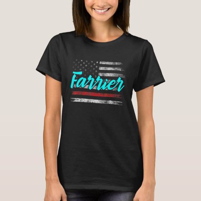 Farrier Horseshoe Hoof Trimming Equine Shoeing 72 T Shirt (Framsida)
