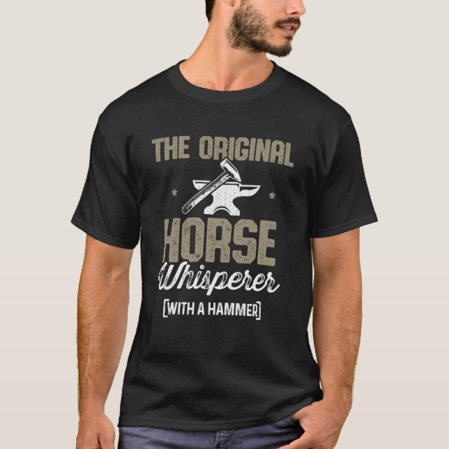 Farrier Pappa Original Horse Whisperer med hammer T Shirt (Framsida)