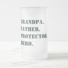 Fars dag Grandpa Far Protector Hero Text Frostat Ölglas