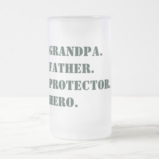 Fars dag Grandpa Far Protector Hero Text Frostat Ölglas (Center)