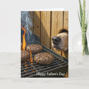 Fars dag hund sniffar hamburgare på en grill kort