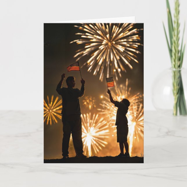 Fars dag med Fireworks och amerikansk Flaggor Kort (Framsida)