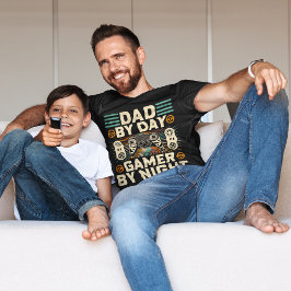 Fars dag Pappa efter dagspatent (gamer) på natten T Shirt