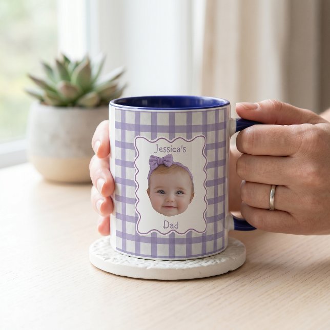 Fars dag-presenter till pappa lila mugg (Skapare uppladdad)