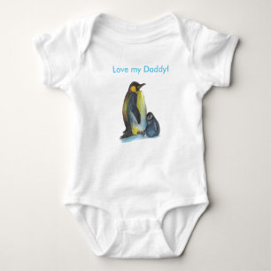 Fars dagpingvin som drar baby   bodysuiten tee shirt