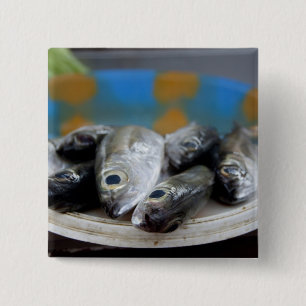 Färsk fisk på fiskmarknad Mercado de Peixe), Knapp