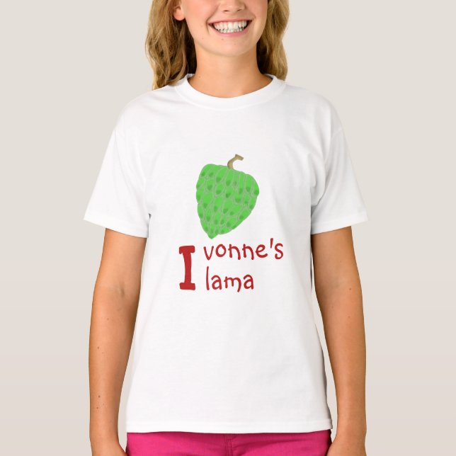 Färsk Ilama-frukt som står bredvid den ursprunglig T Shirt (Framsida)