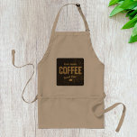 Färsk korvkaffe Apron Förkläde<br><div class="desc">Man kan inte slå fint, färskt brunt kaffe, och detta är ett sätt att uttrycka det. Det är ett tecken på det färska bryggkaffe som serveras här i ord. Den är skriven i en fin fond och ställs mot en mörk grönt bakgrund som är effektiv för verkligen. Den här färska...</div>