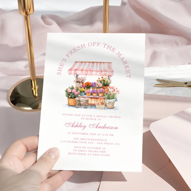 Färsk Möhippa på marknaden för jordbrukare Inbjudningar (Skapare uppladdad)