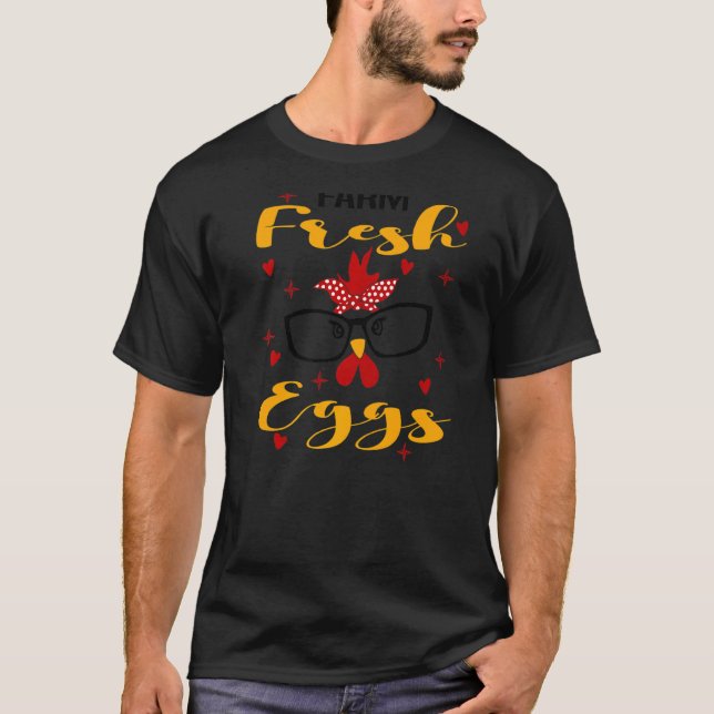 Färska ägg från kyckling med glasögon t shirt (Framsida)