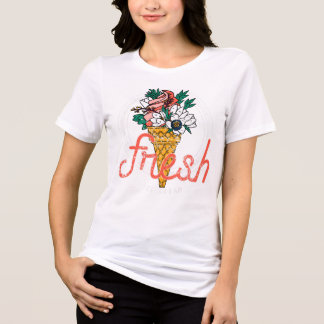Färska damers T-Shirt med blomsterdekorformering