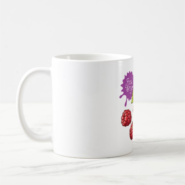 Färska röda bär och körsbär kaffemugg (Vänster)