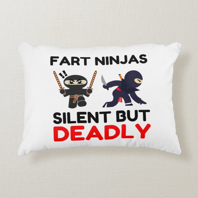 Fart Ninjas Tyst, men sorgligt Prydnadskudde (Framsidan)