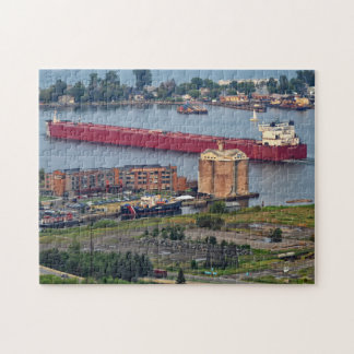 Fartyg lämnar viken i Duluth Minnesota Pussel