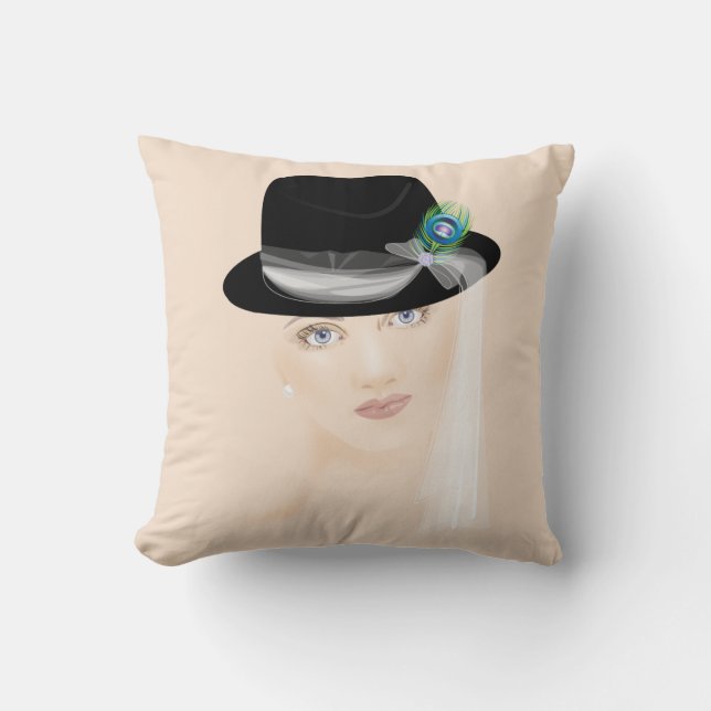 Fascinatorer - Fedora Kudde (Framsida)