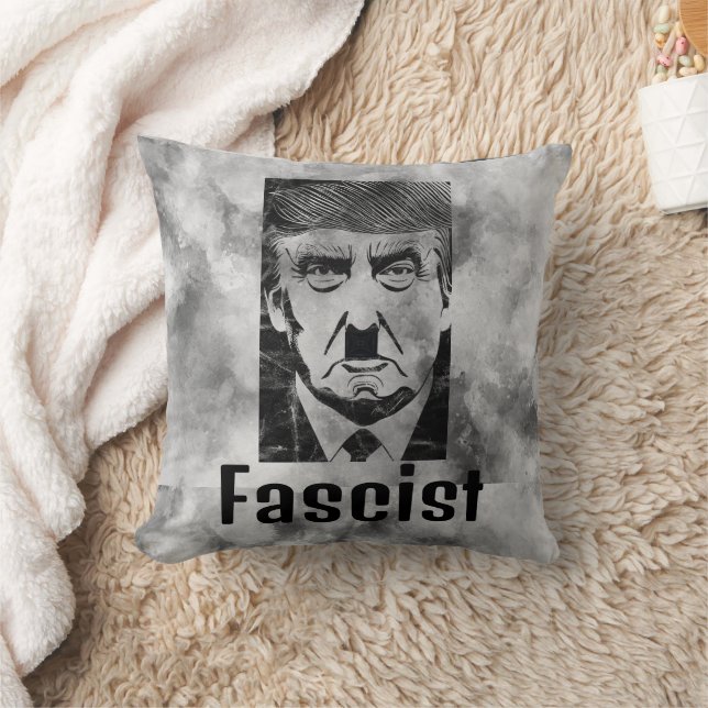 Fascist Trump Dekorativ kudde (Filt)