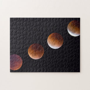Faser av totalt Lunar Eclipse Seattle Pussel