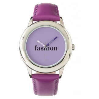 fashionable youthful girl watch armbandsur