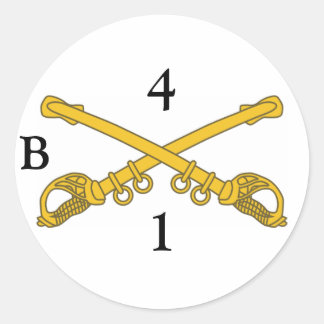 Fäst med 4 cav-insignier, 4, 1, B Runt Klistermärke