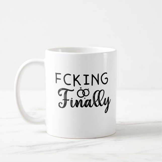 Fäst till slut,Lusande Förlovning-gåva  Kaffemugg (Vänster)