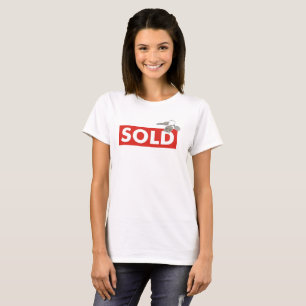 Fastighetsmäklares röda Såld-skylt Nycklar till He T Shirt