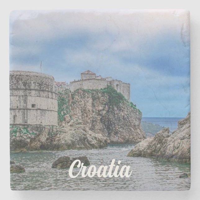 Fästmurar, klippt kusten och hav i Kroatien Stenunderlägg (Framsidan)