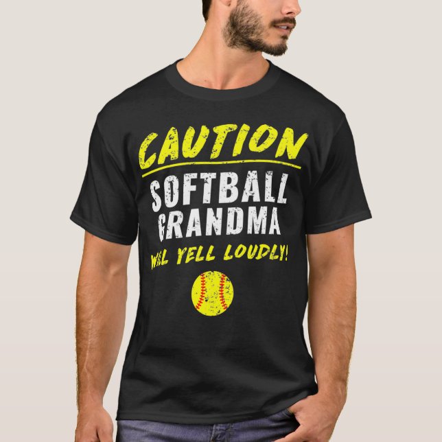 Fastpitch Softball Grandma Funny T Shirt (Framsida)