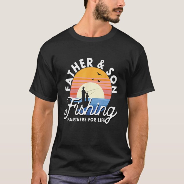 Father and Son Fishing Partners for Life T Shirt (Framsida)