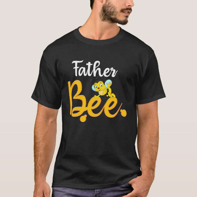 Father Bee Matching Family First Bee Day Outfits T Shirt (Framsida)