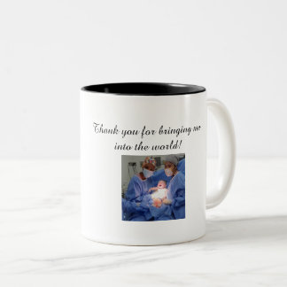 Father’s Day Mug, Medal-Pointing Doc Illustration Två-Tonad Mugg