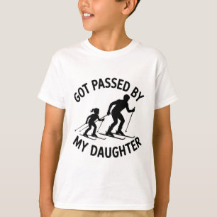 Fått trampad av min dotter Maratonlöpare Triathlet T Shirt