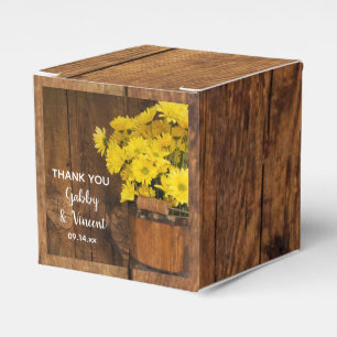 Faux Barn Wood Bucket och Gult Daisyn Bröllop Presentaskar